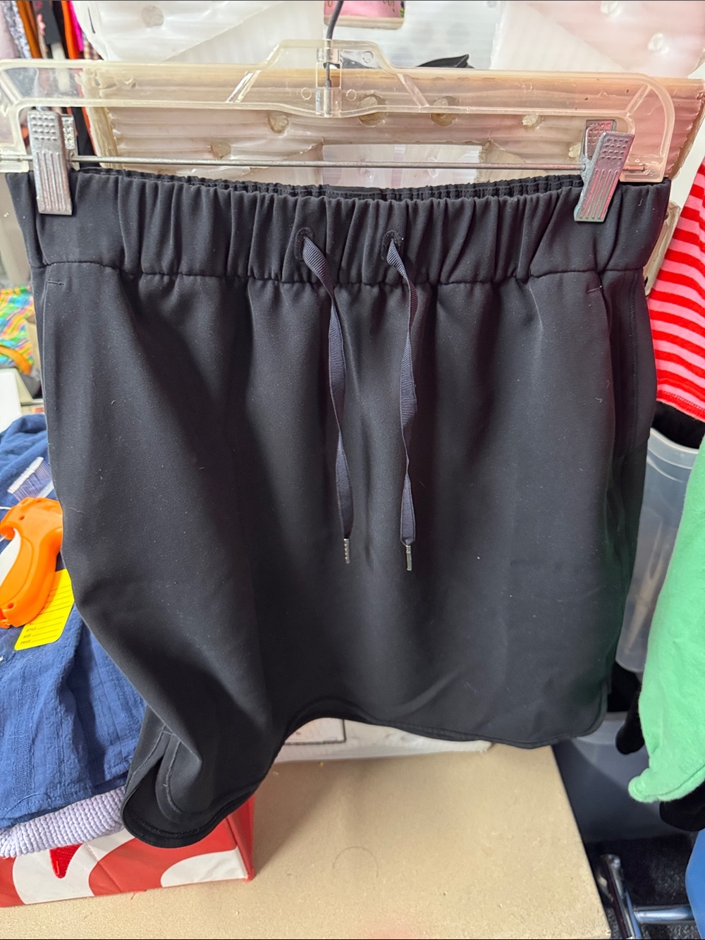 Lululemon on the fly skirt size 8 // 082657